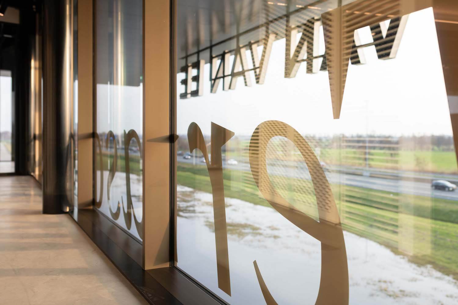 Showroom Van van Ee