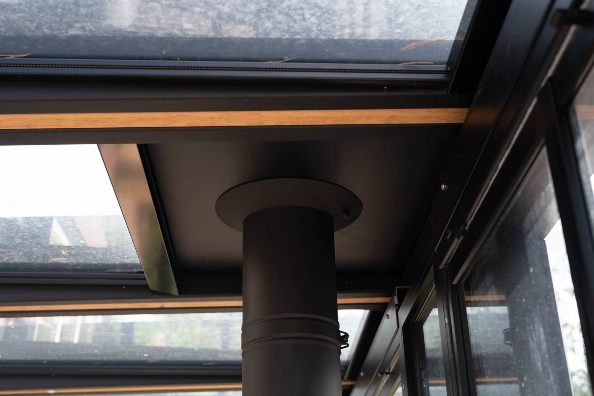 Close up van details buitenkamer Beekbergen