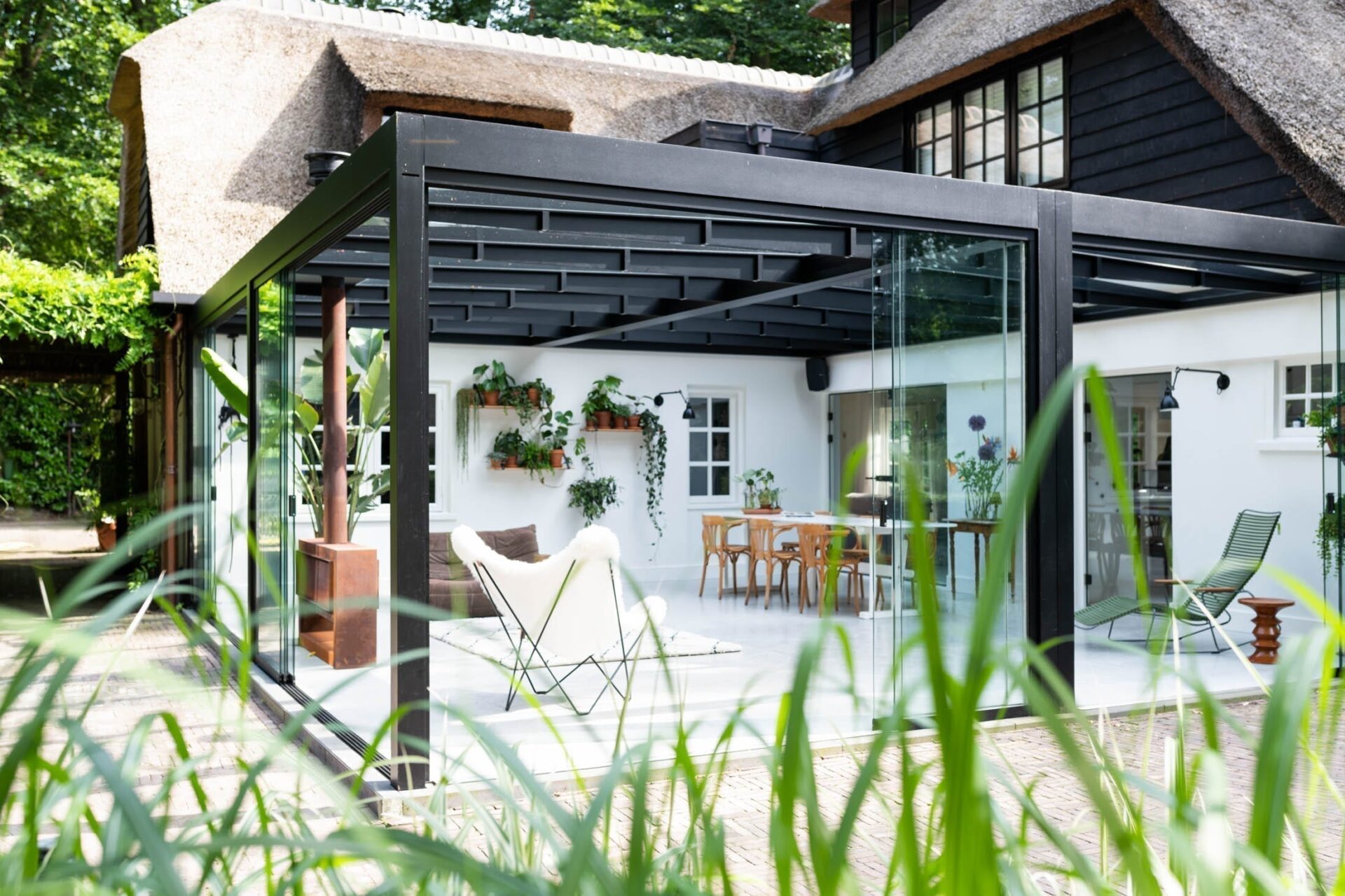 Aluminium overkapping met glas